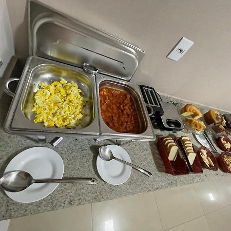 Ts Hotel Porteirinha Bagian luar foto