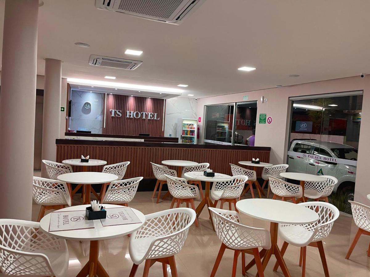 Ts Hotel Porteirinha Bagian luar foto