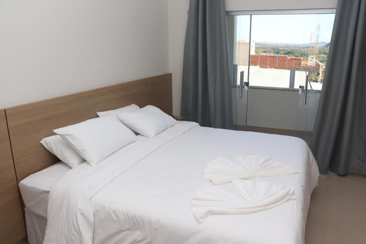 Ts Hotel Porteirinha Bagian luar foto