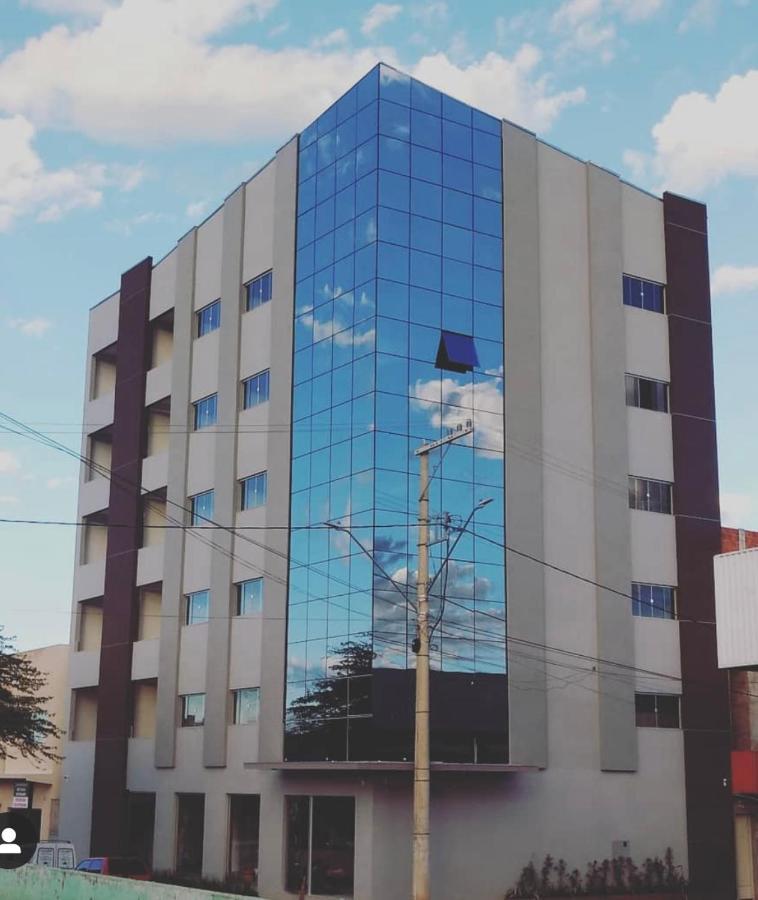Ts Hotel Porteirinha Bagian luar foto
